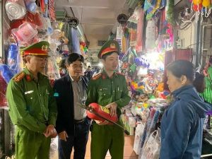 Nâng cao hiệu quả công tác phòng cháy chữa cháy tại các chợ trên địa bàn tỉnh Quảng Trị Nâng cao hiệu quả công tác phòng cháy chữa cháy tại các chợ trên địa bàn tỉnh Quảng Trị